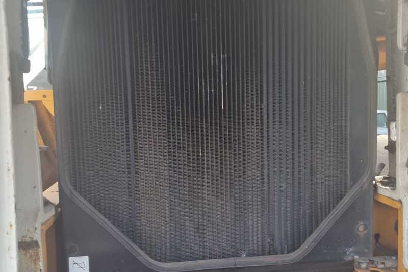 OmecoHub - Immagine JCB 437HTT4